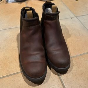UGG Hillmont Chelsea Boot size 12 Crazy Horse Leather